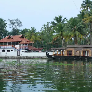 Chaandhni Lake View 2*, Alappuzha India